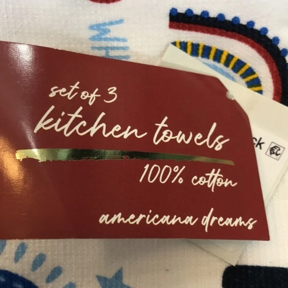 Americana Dreams Set of 3 Kitchen Towels  NWT